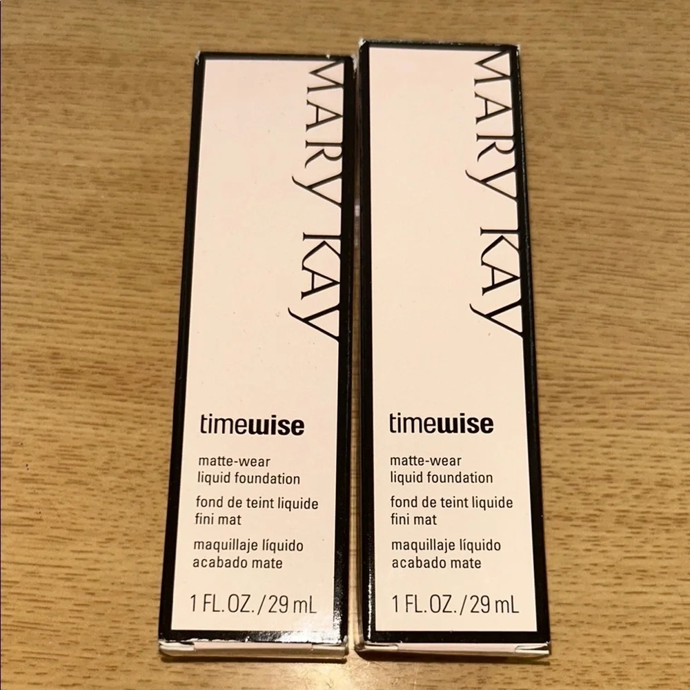 Matte-Wear Liquid Foundation Beige 6